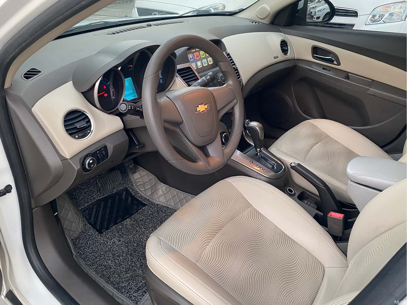Chevrolet SE, 2015 8