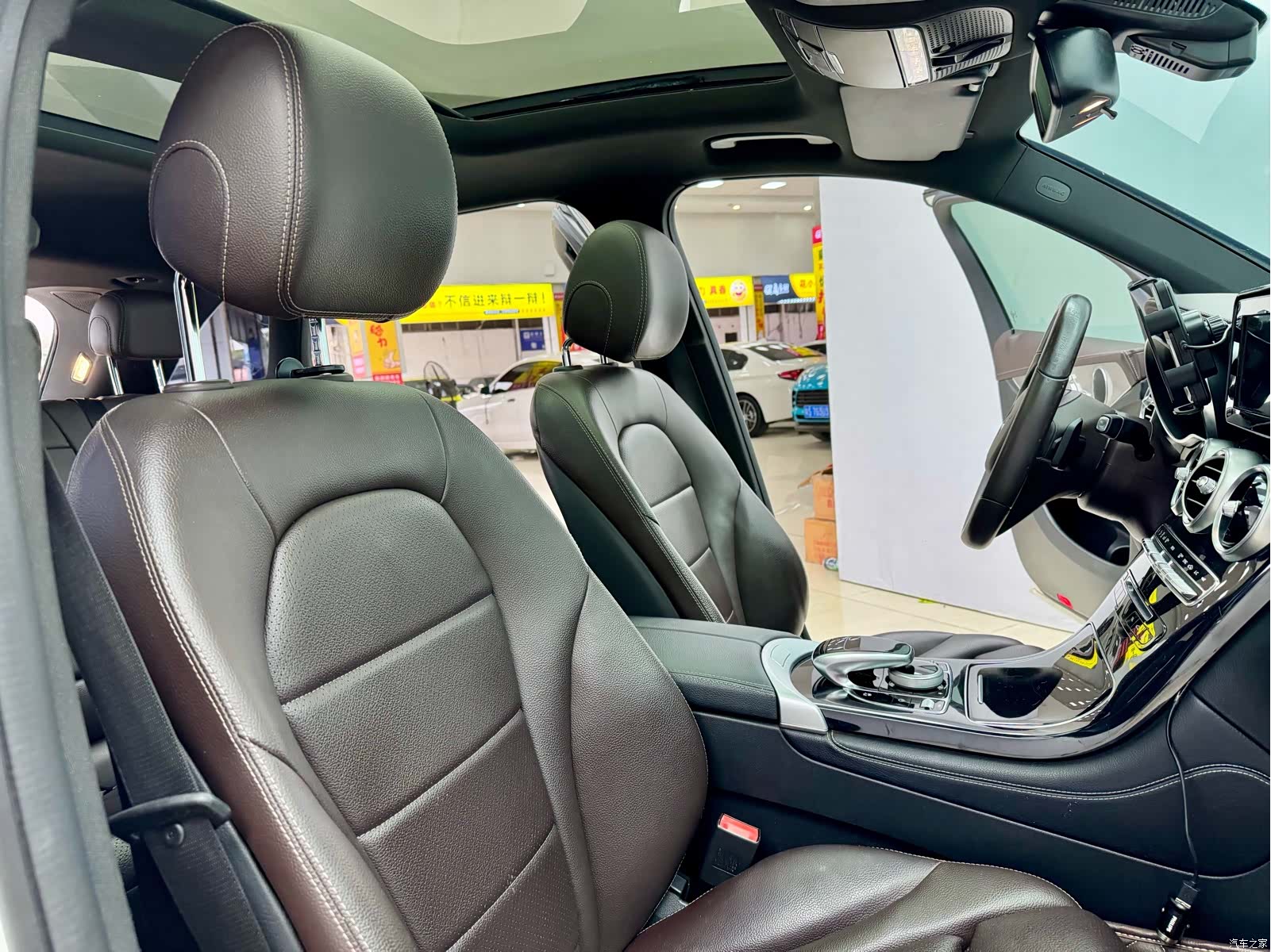 Mercedes-Benz GLC, 2018 14