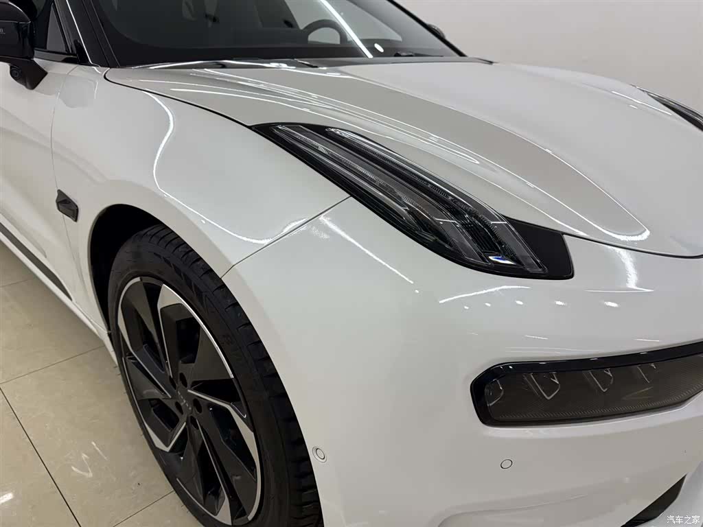 Zeekr 001, 2023 7