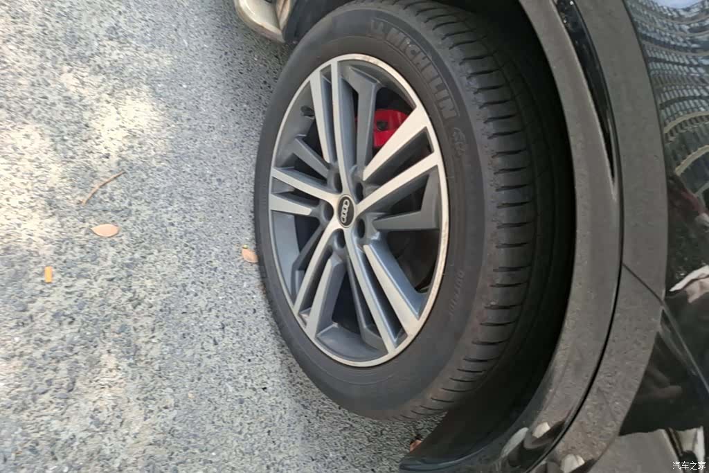 Audi Q5L, 2022 6
