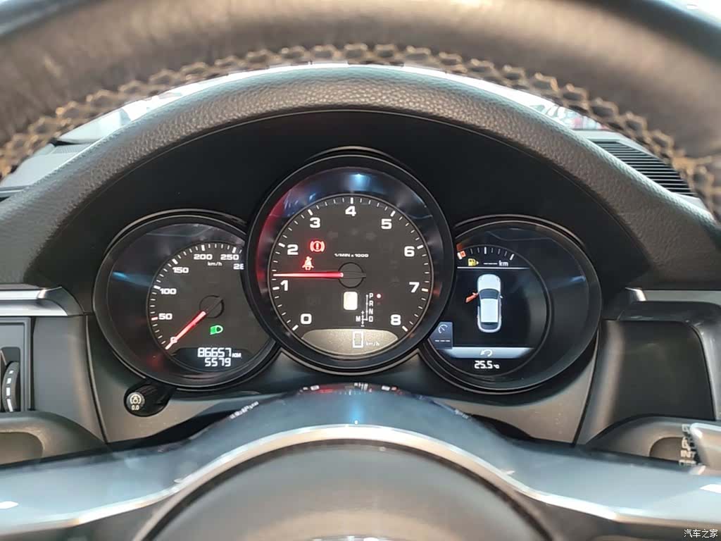 Porsche Macan, 2019 12