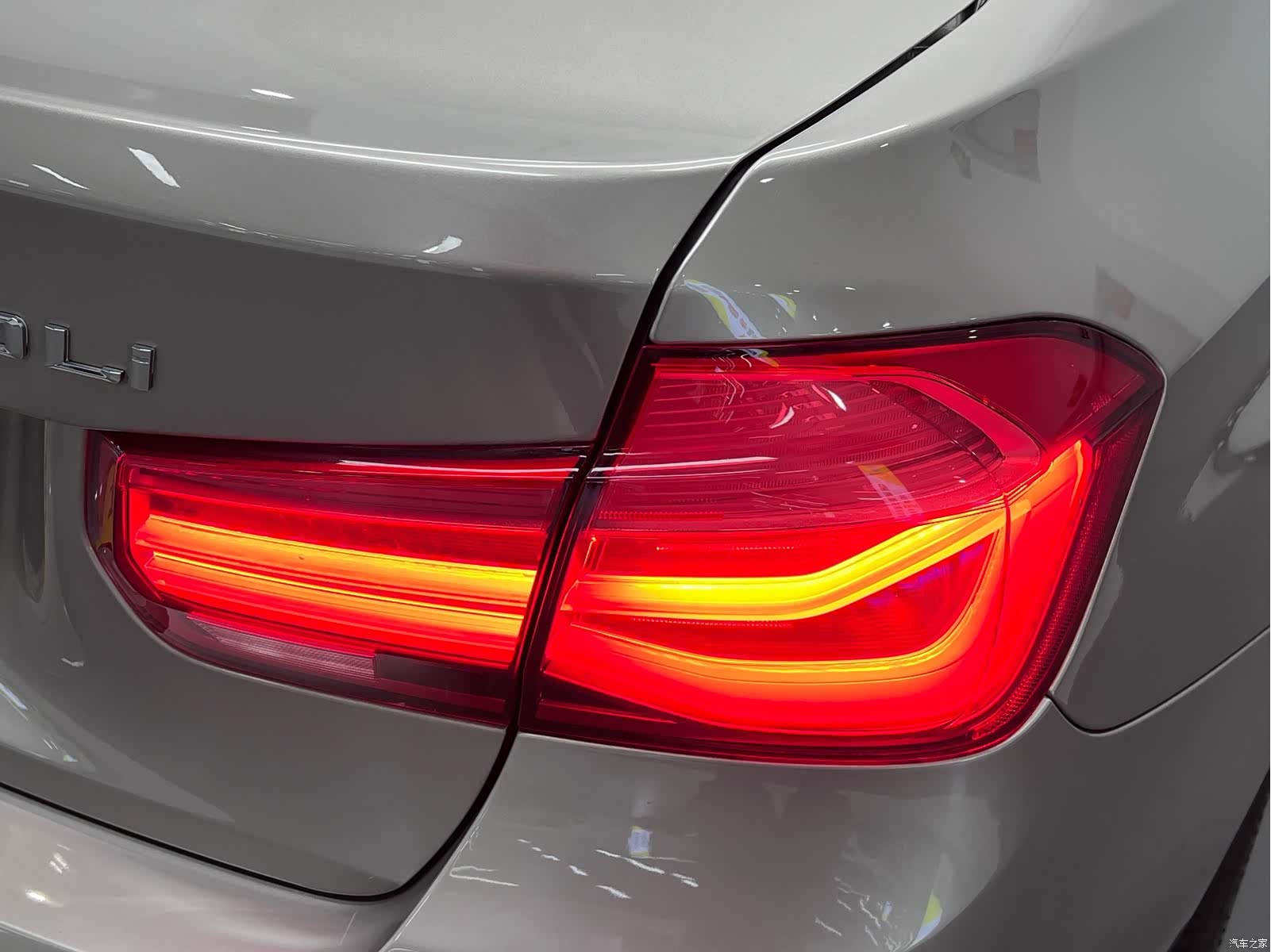 BMW 3 Series, 2016 12