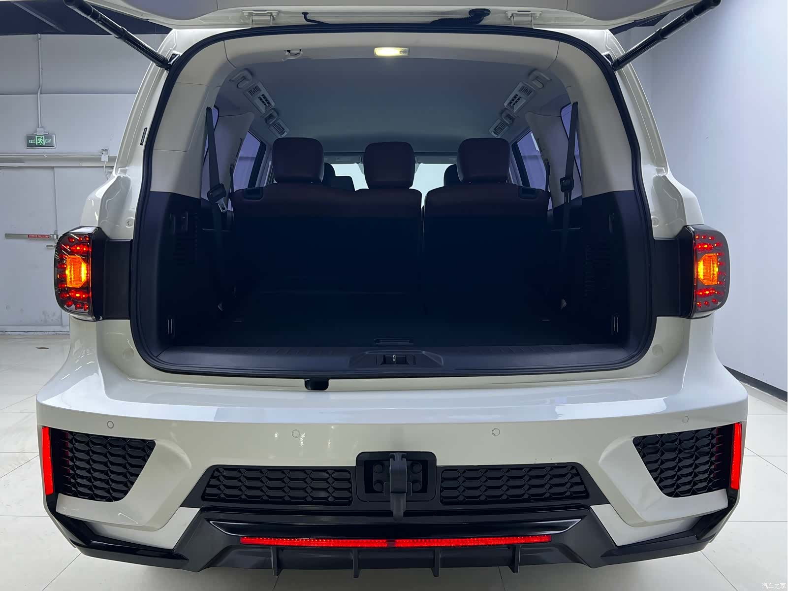 Nissan Patrol, 2018 17
