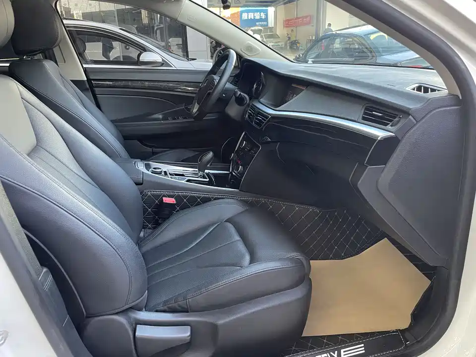 Geely Borui