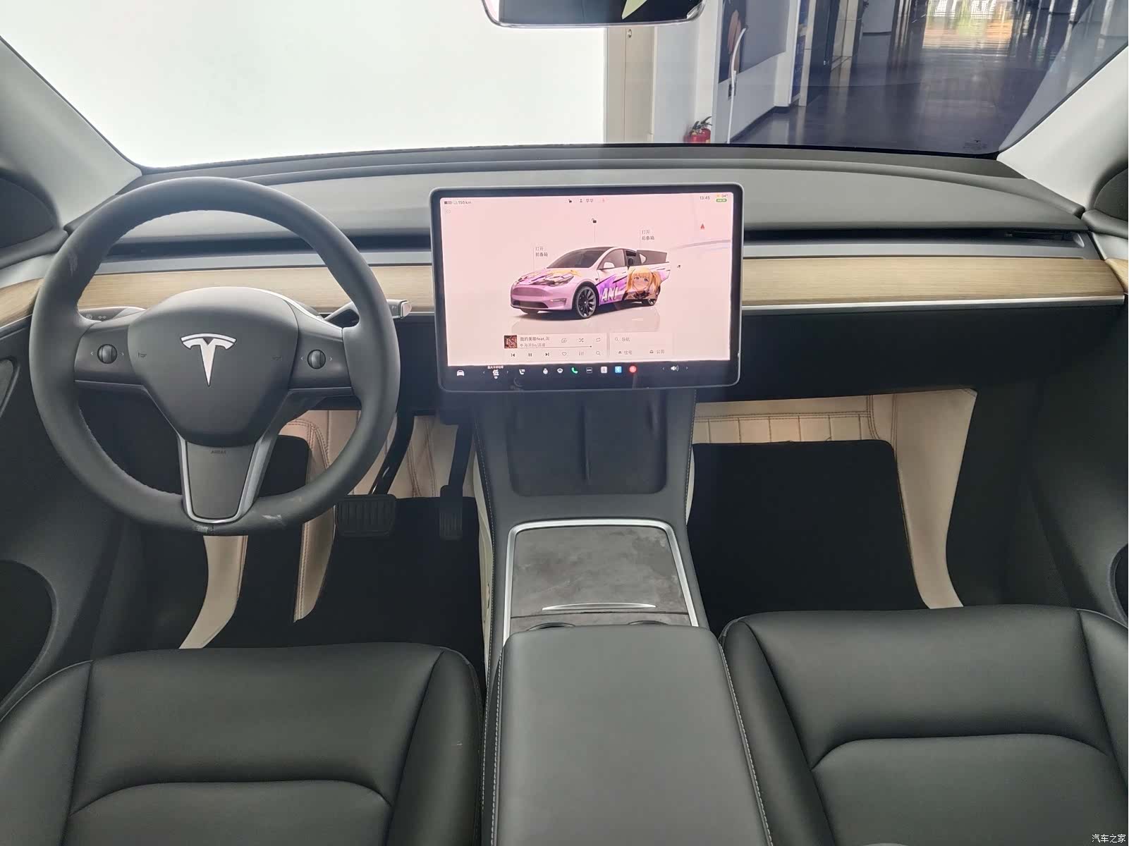 Tesla Model Y, 2023 9