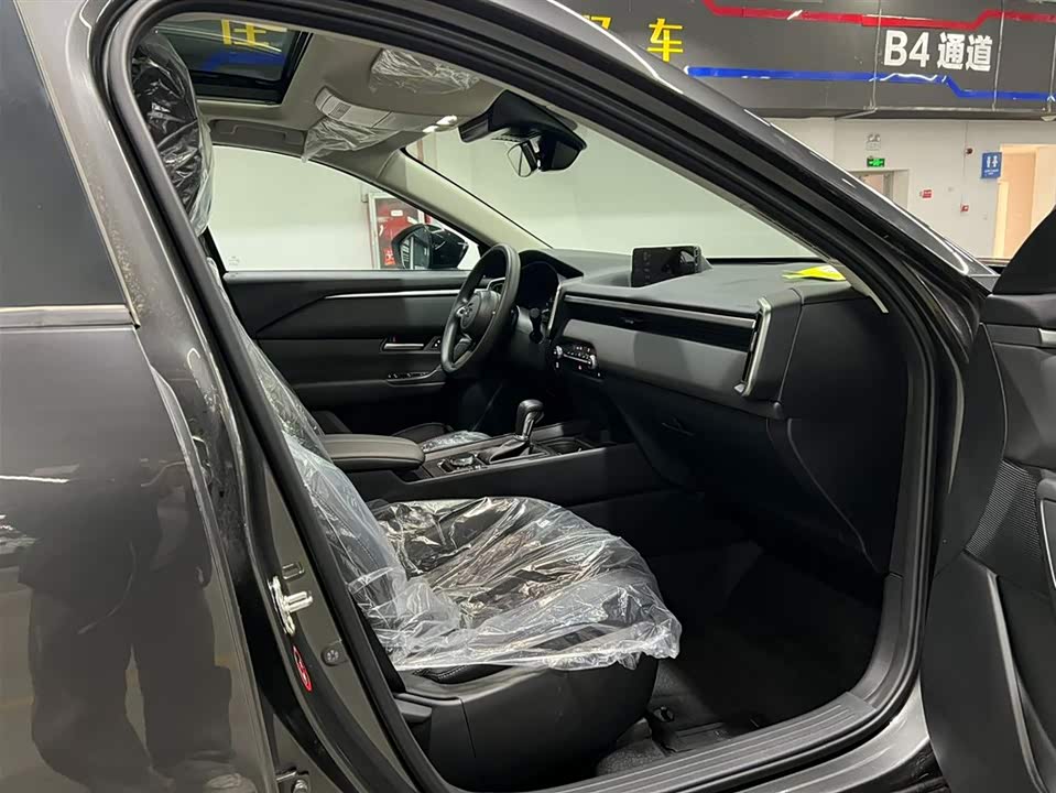 Mazda CX-50 line also