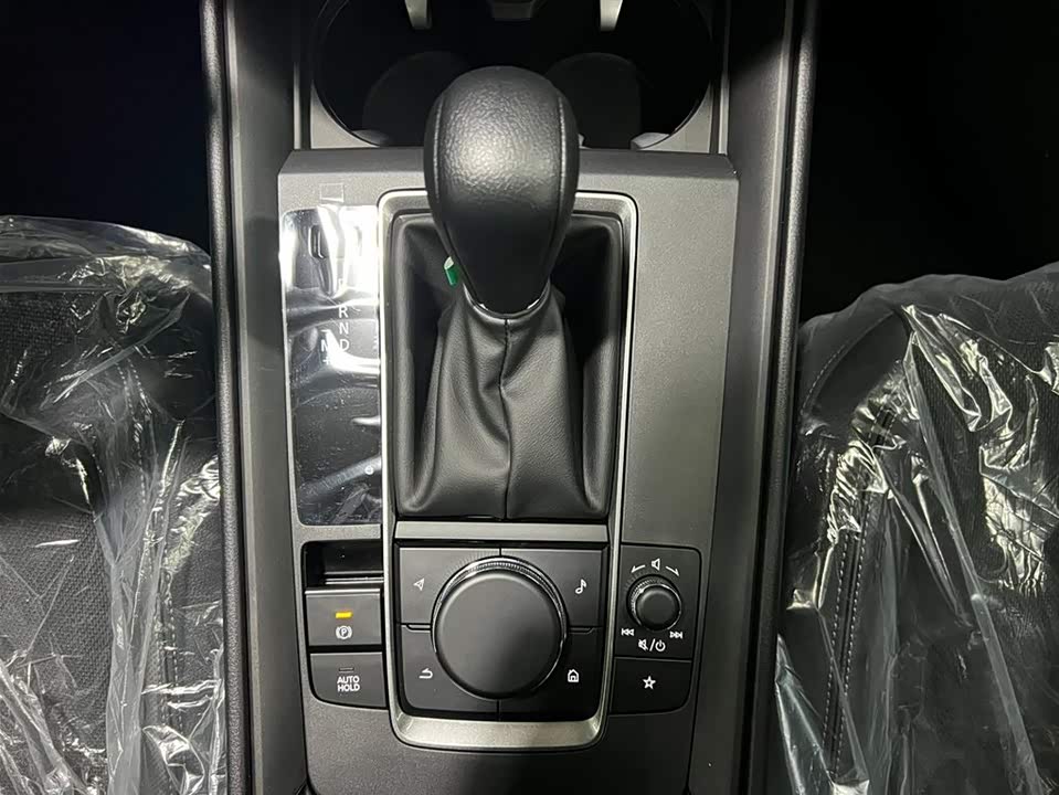 Mazda CX-50 line also