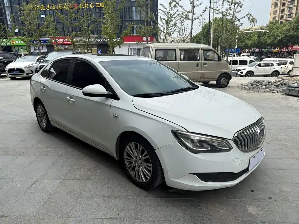 Buick Yinglang