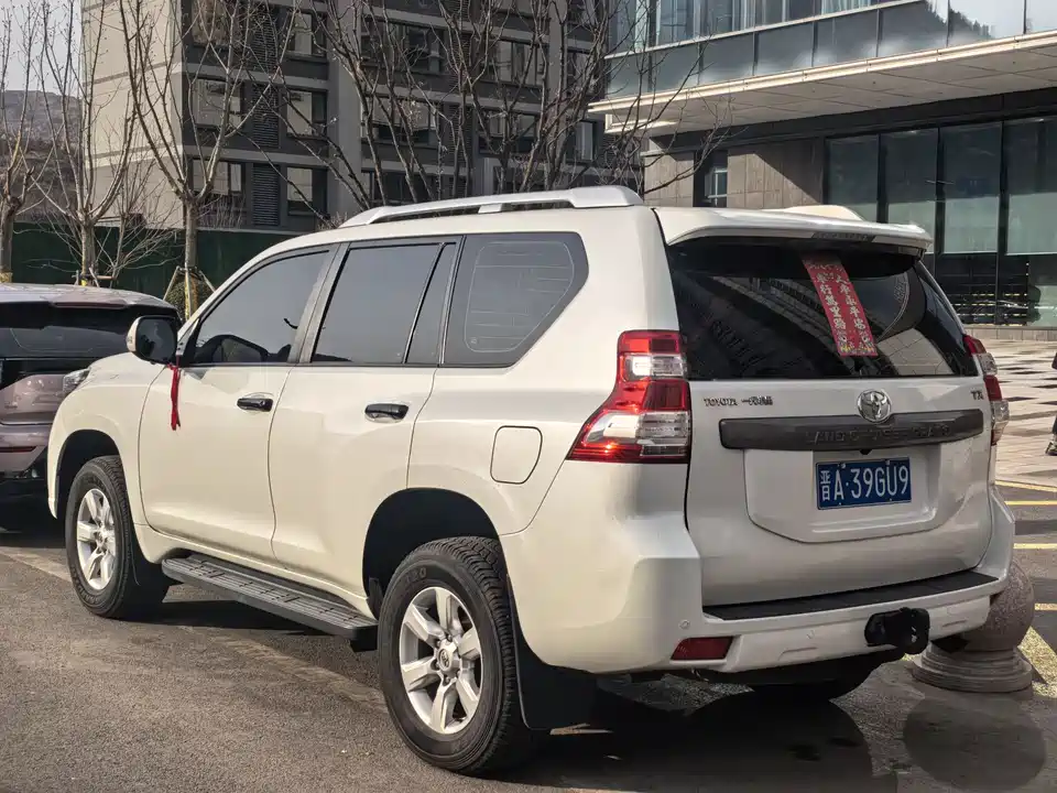 Toyota Prado