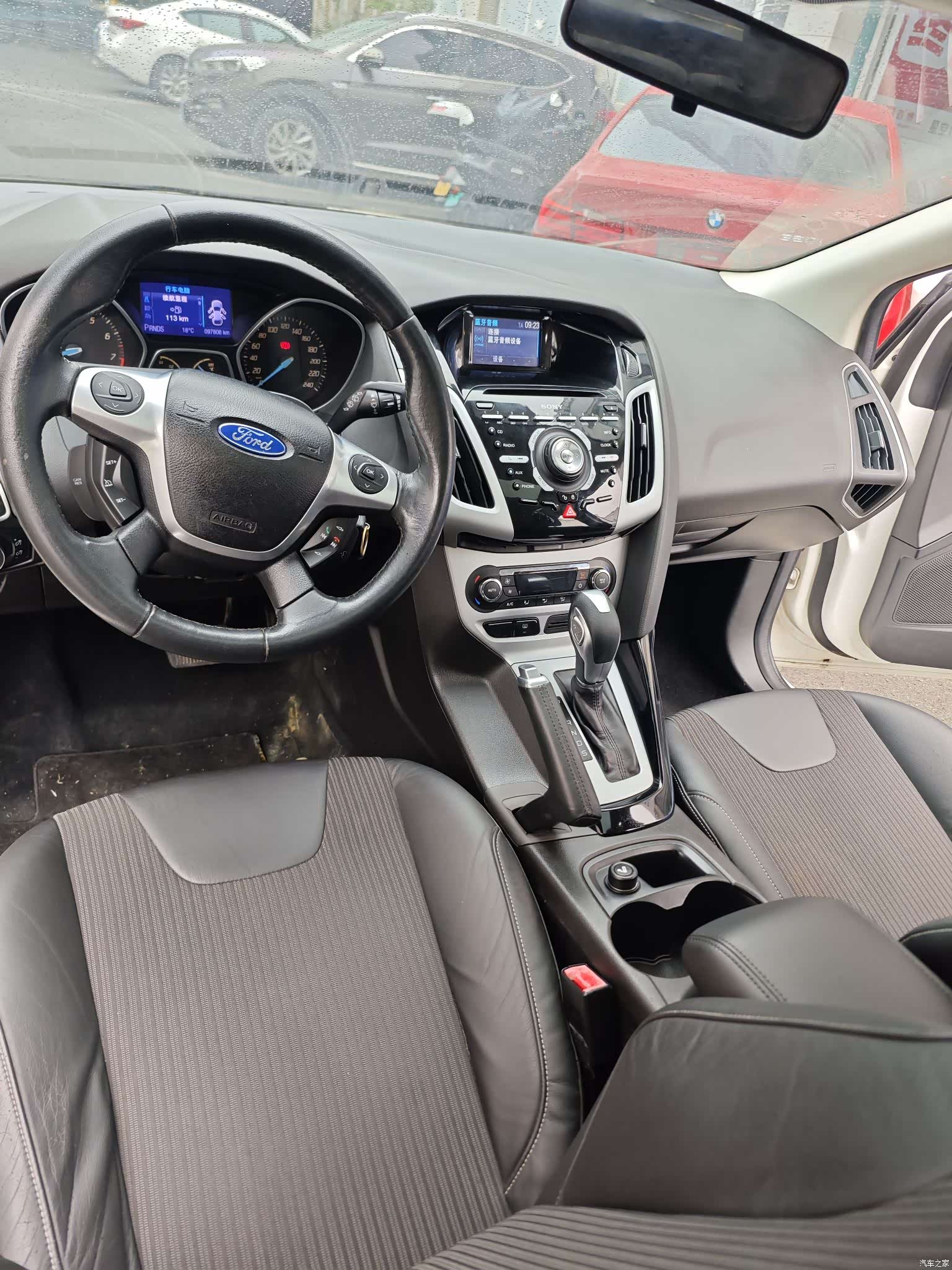 Ford Focus, 2012 8
