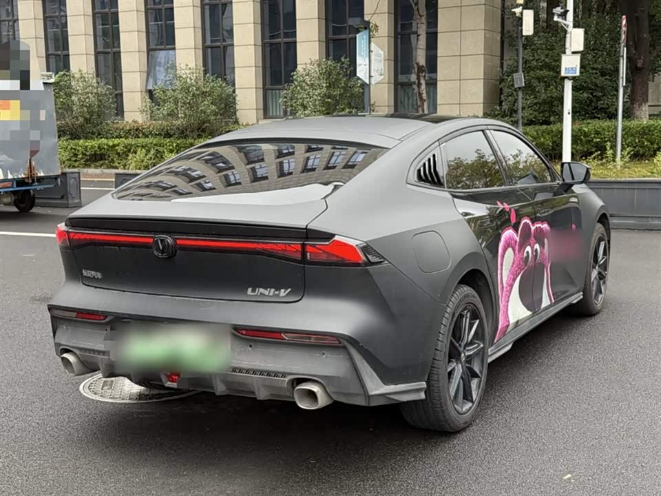 Changan UNI-V Smart iDD