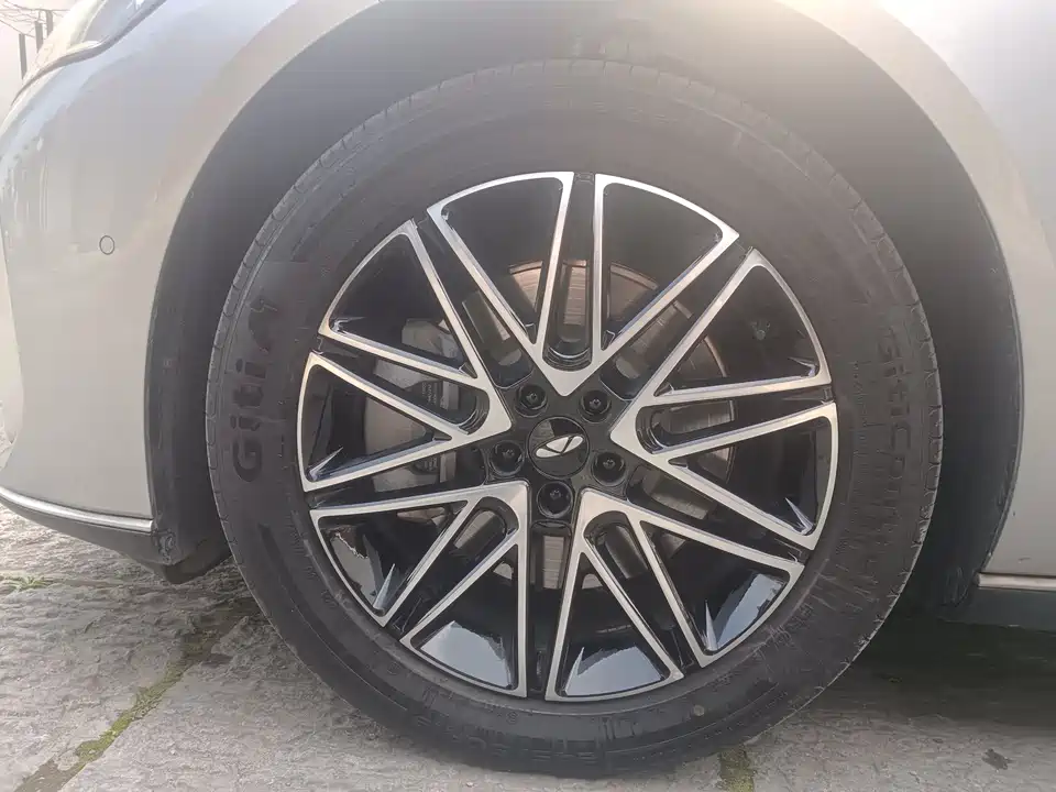 Chery Fulwin Fengyun A9L