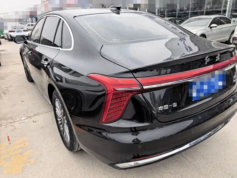 Hongqi H5