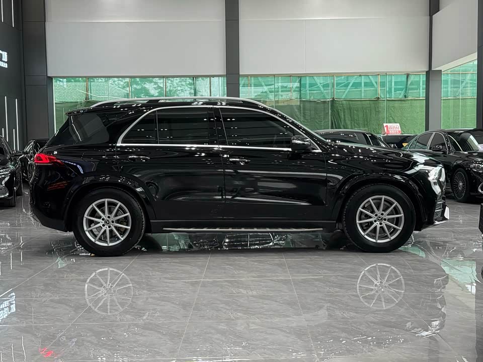 Mercedes-Benz GLE Mercedes-Benz GLE