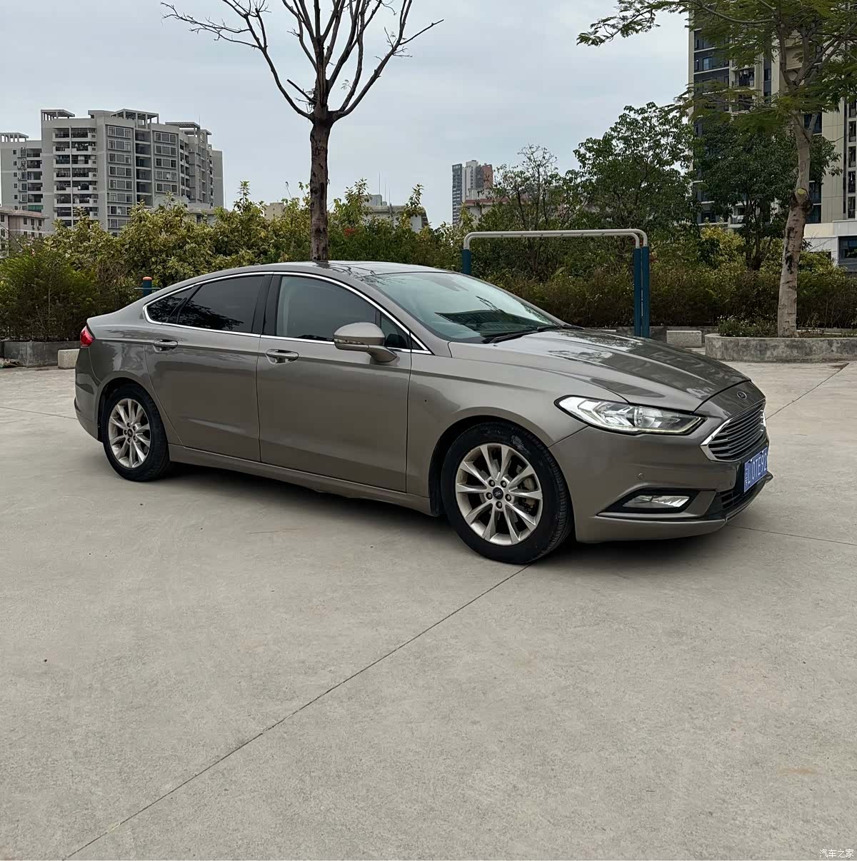 Ford Mondeo, 2017 3