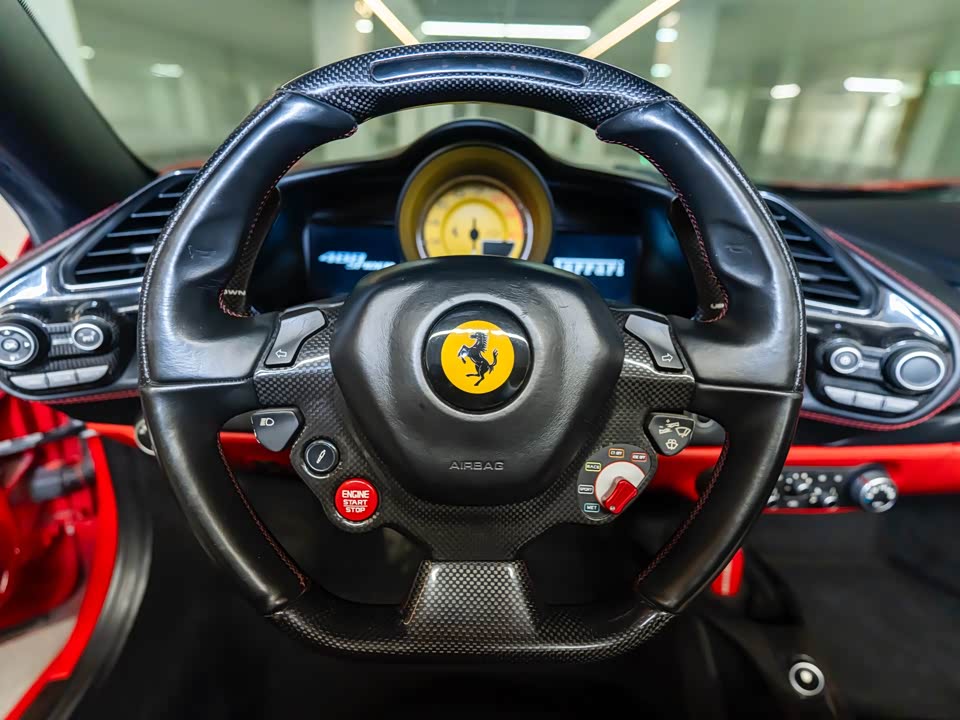 Ferrari 488