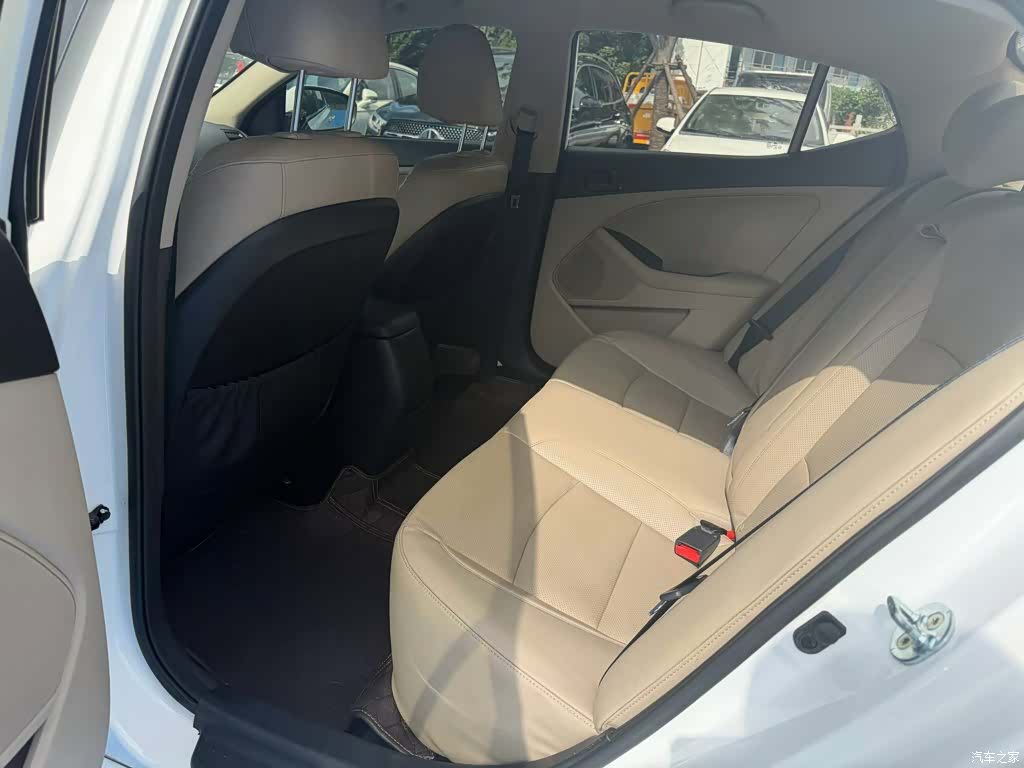 Kia K5, 2019 17
