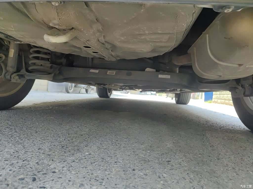 Geely Emgrand, 2017 25