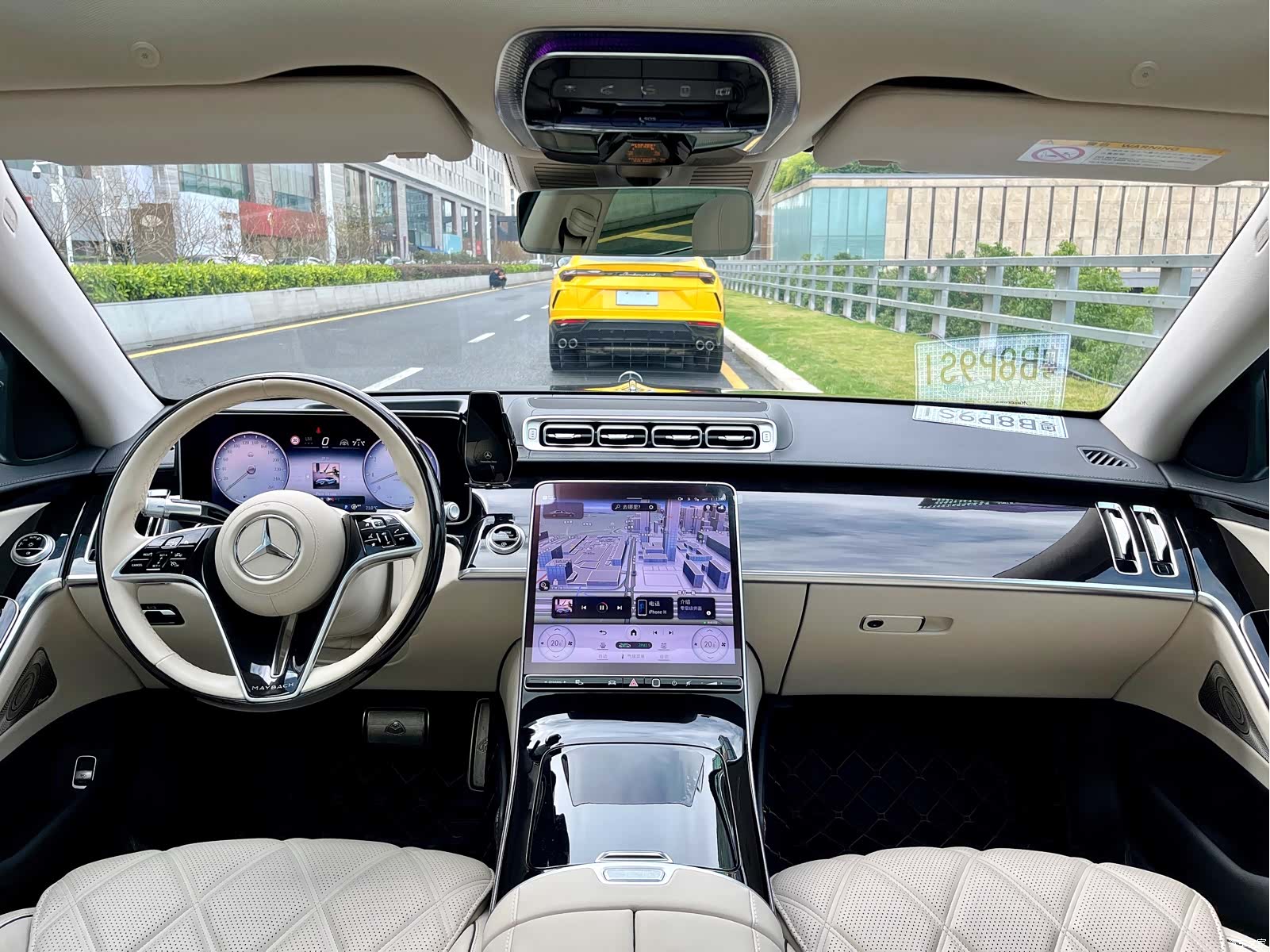 Maybach S-Class, 2023 10