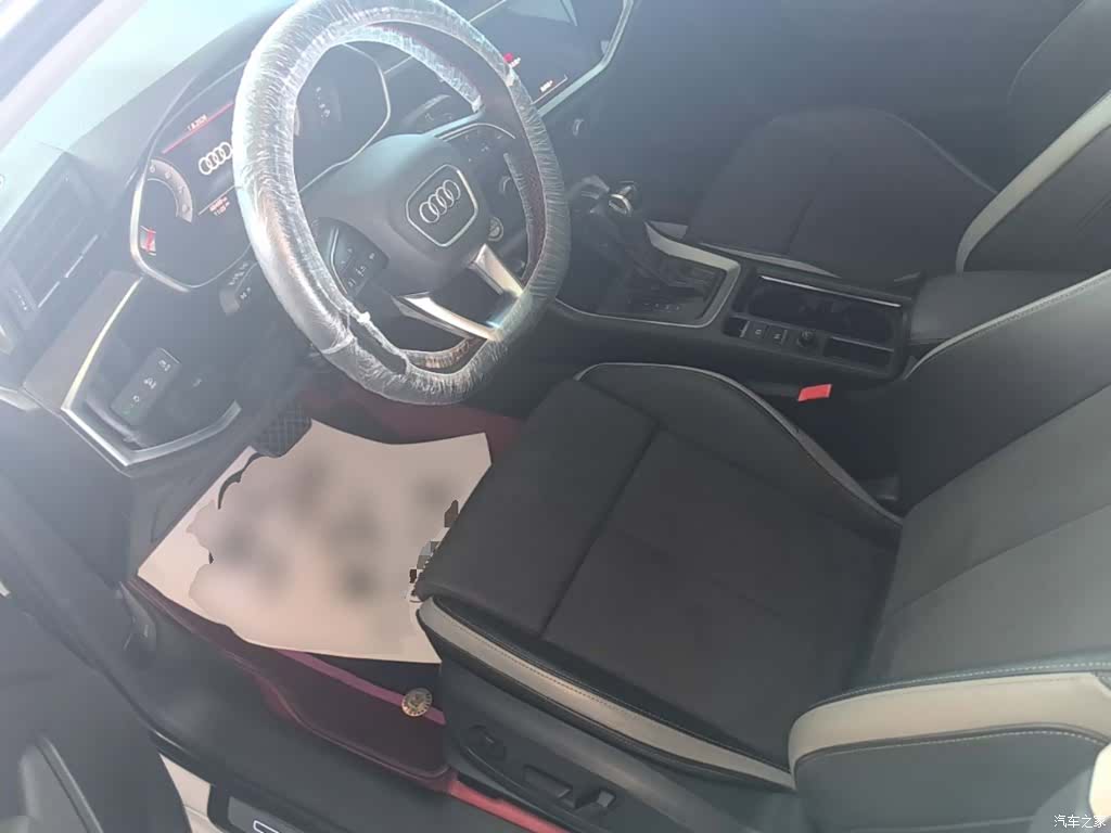 Audi Q3, 2023 16