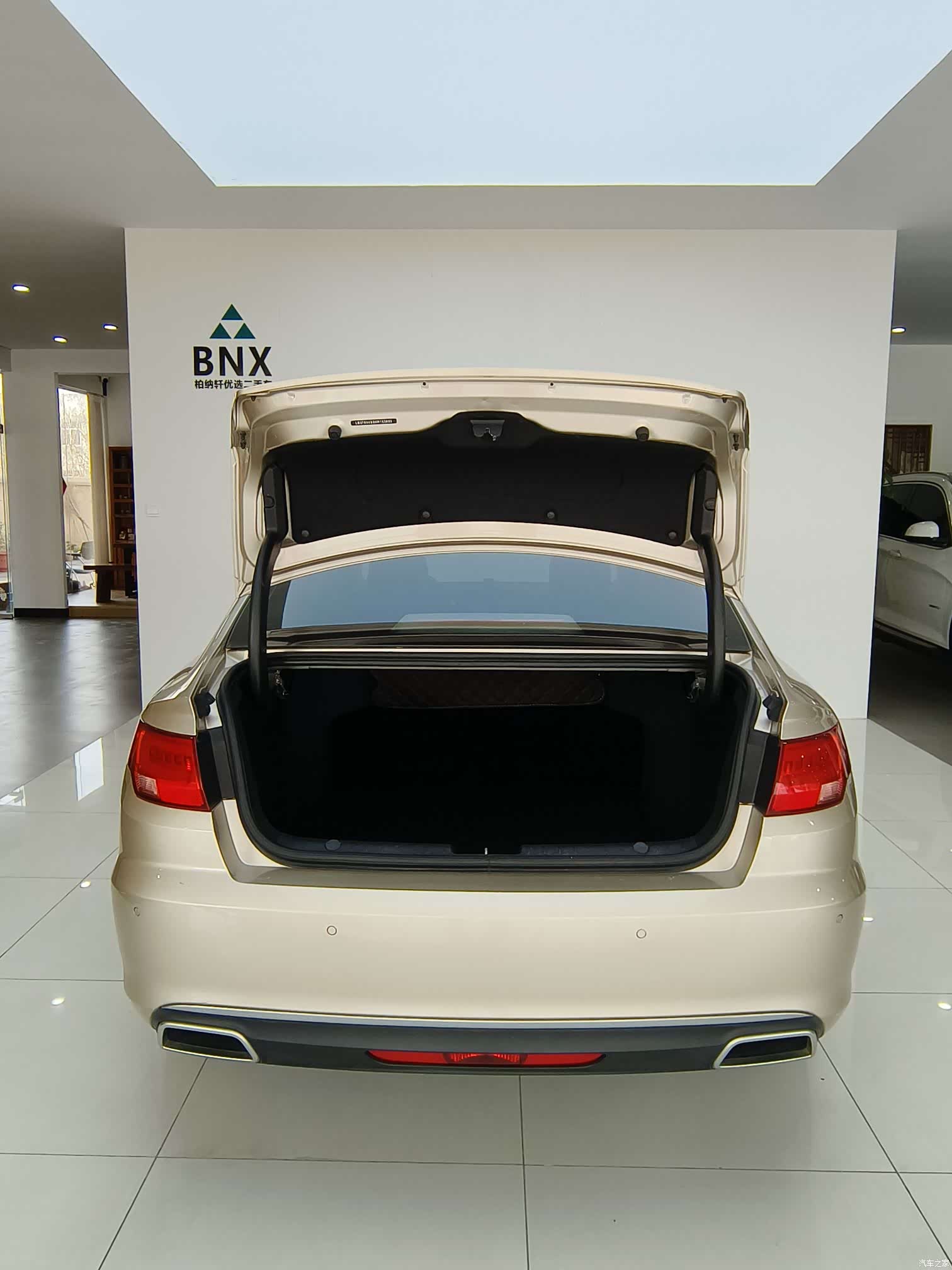 Geely Emgrand, 2017 23