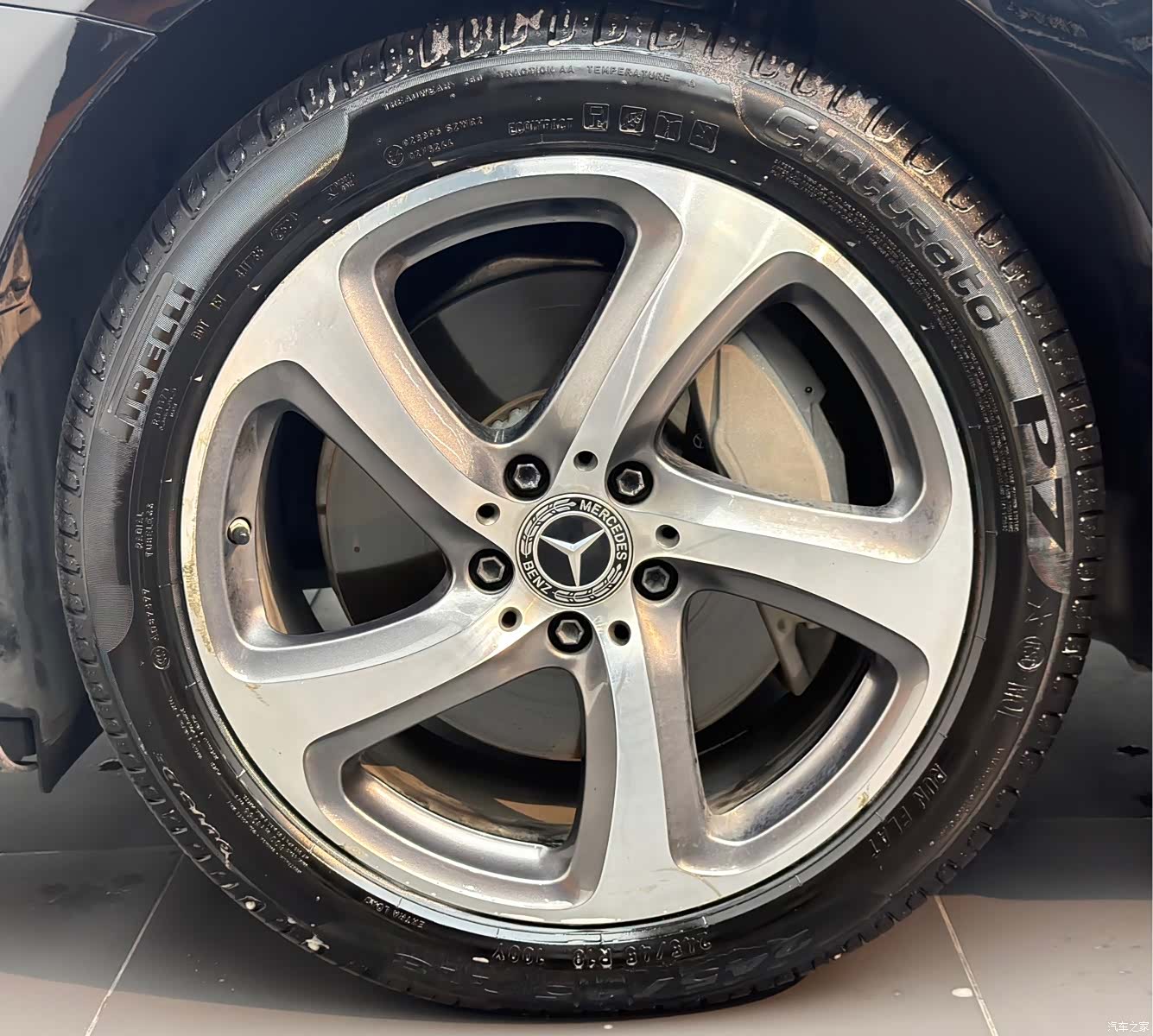 Mercedes-Benz E-Class, 2019 10
