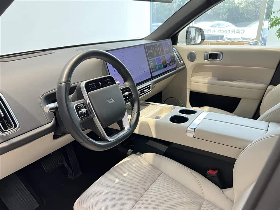 Li Auto Ideal L6