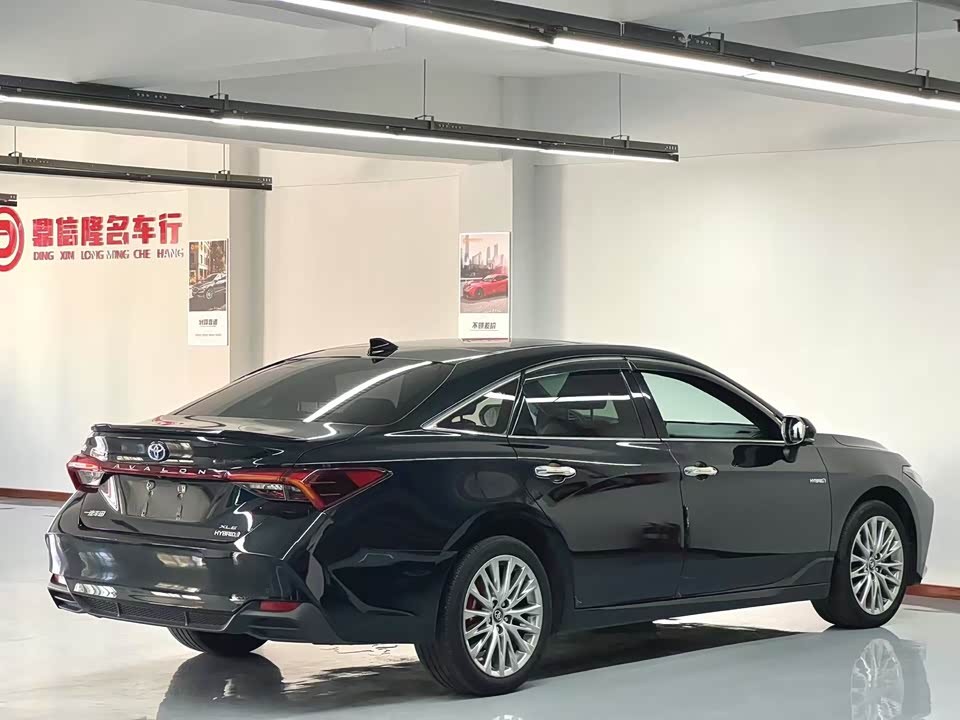 Toyota Asian dragon