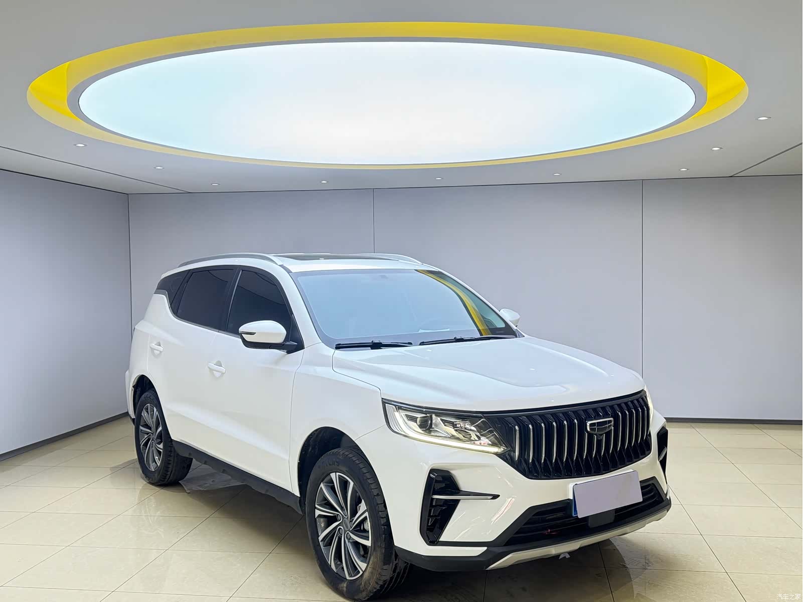 Geely X6, 2023 3
