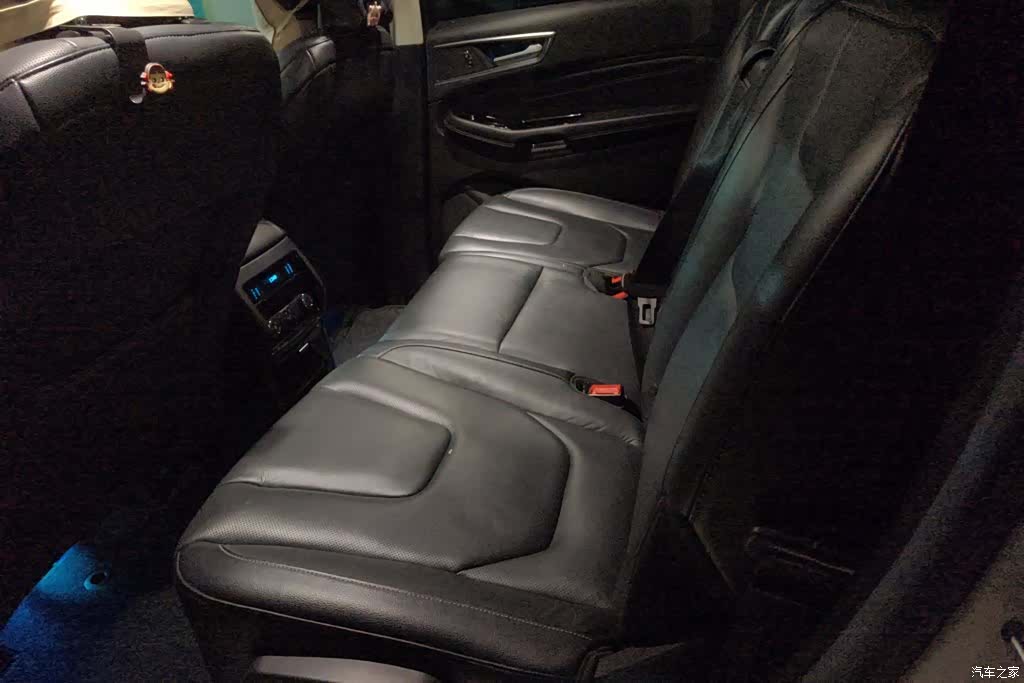 Ford Edge, 2017 11