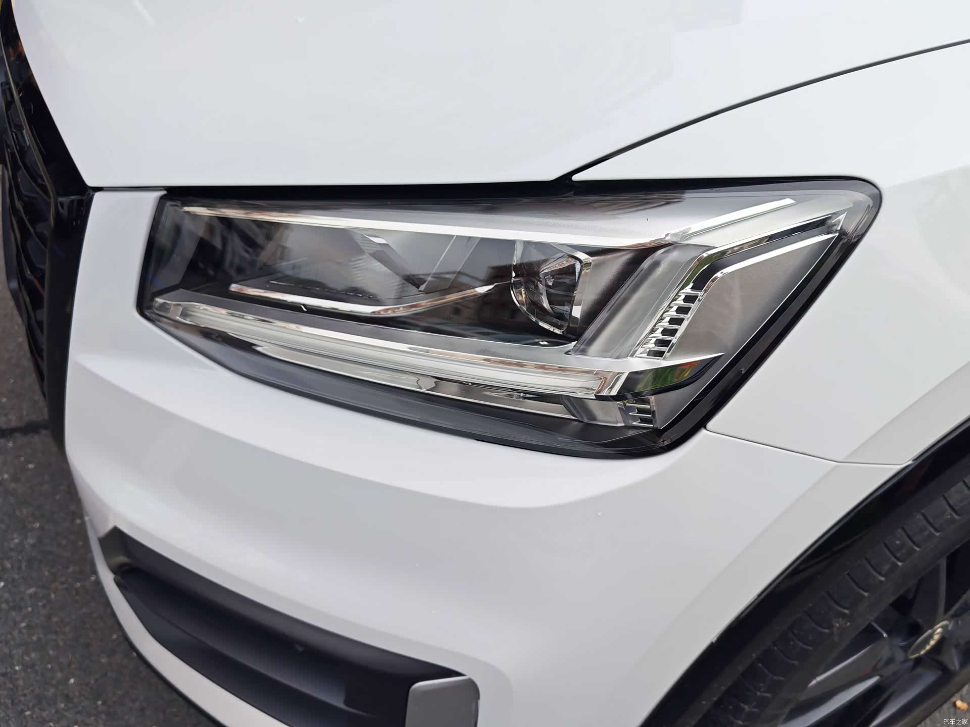 Audi Q2L, 2019 18