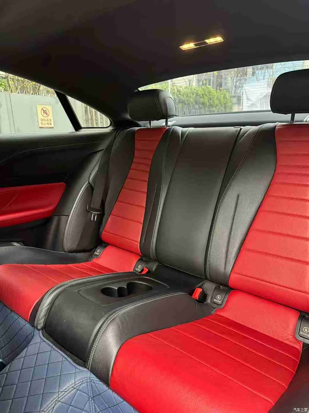Mercedes-Benz E-Class, 2018 10