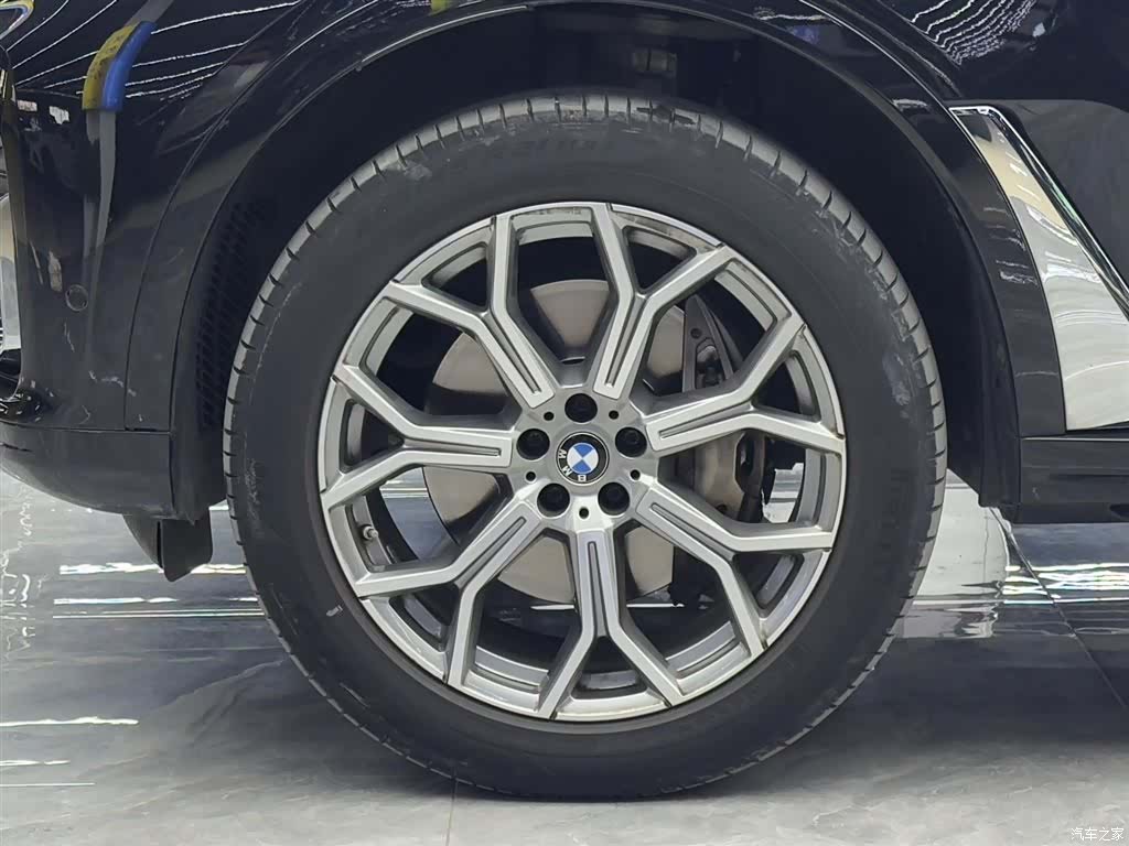 BMW X7, 2022 4
