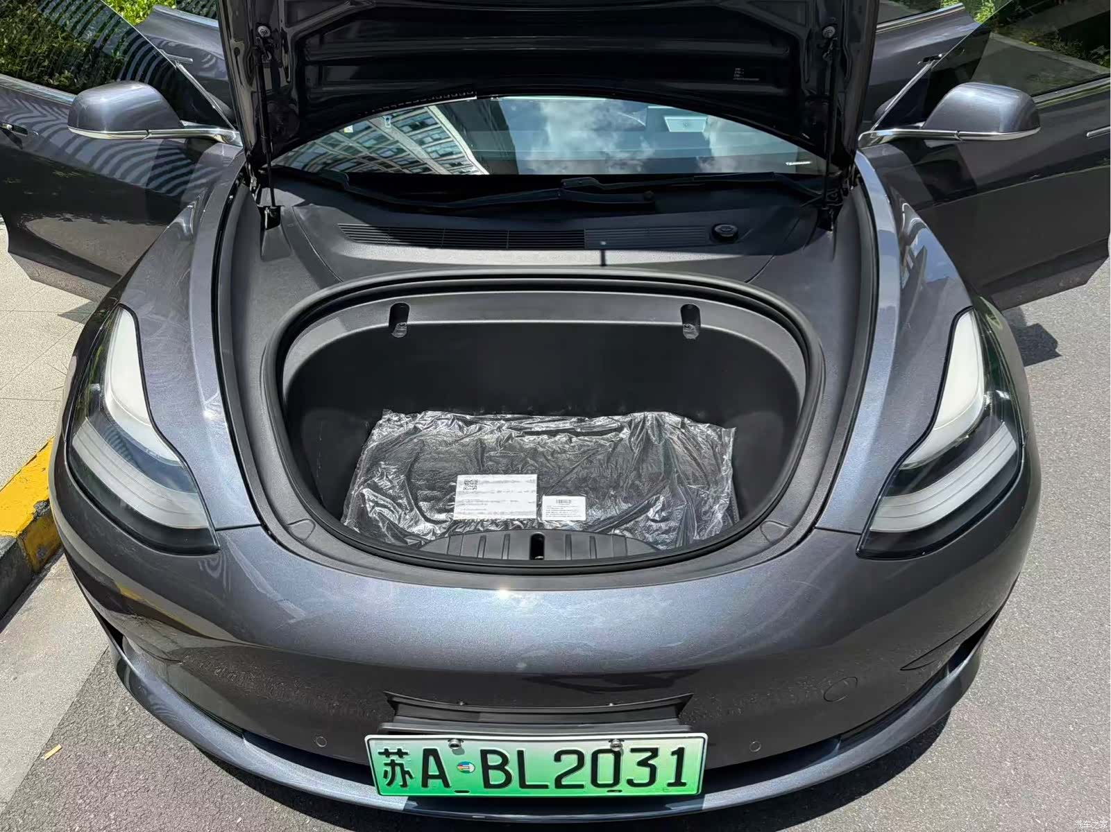 Tesla Model 3, 2020 все фото
