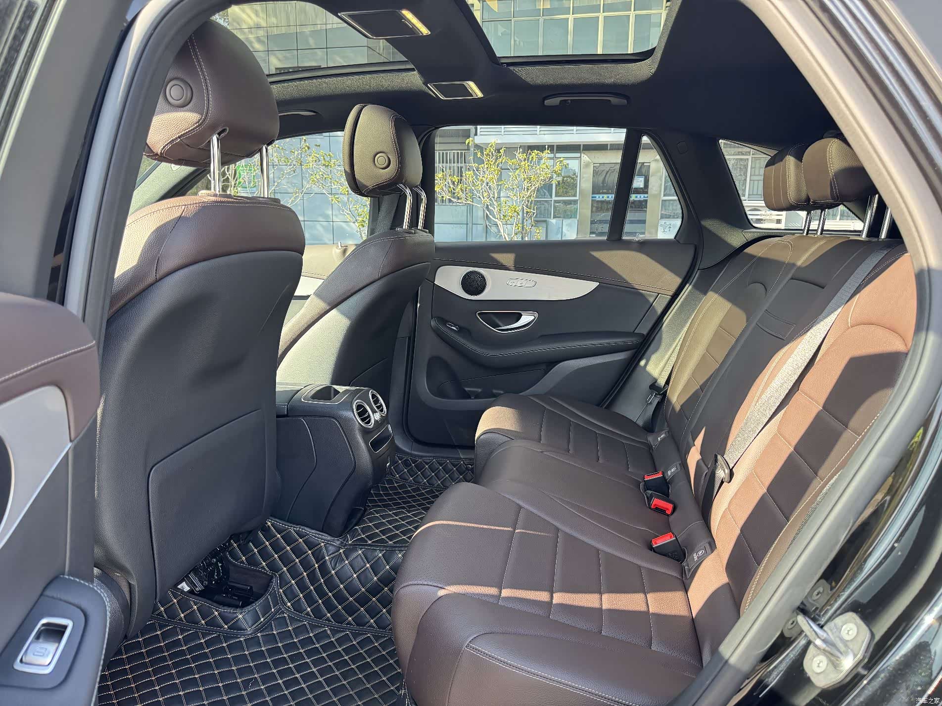 Mercedes-Benz GLC, 2022 16