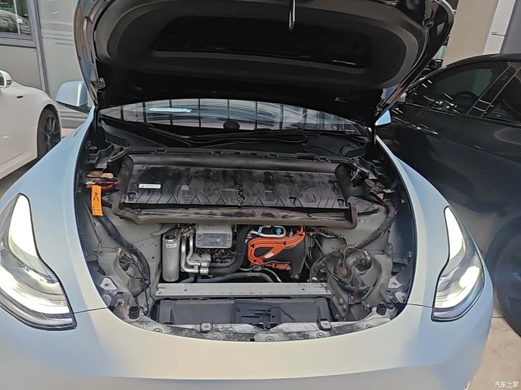 Tesla Model Y, 2021 20