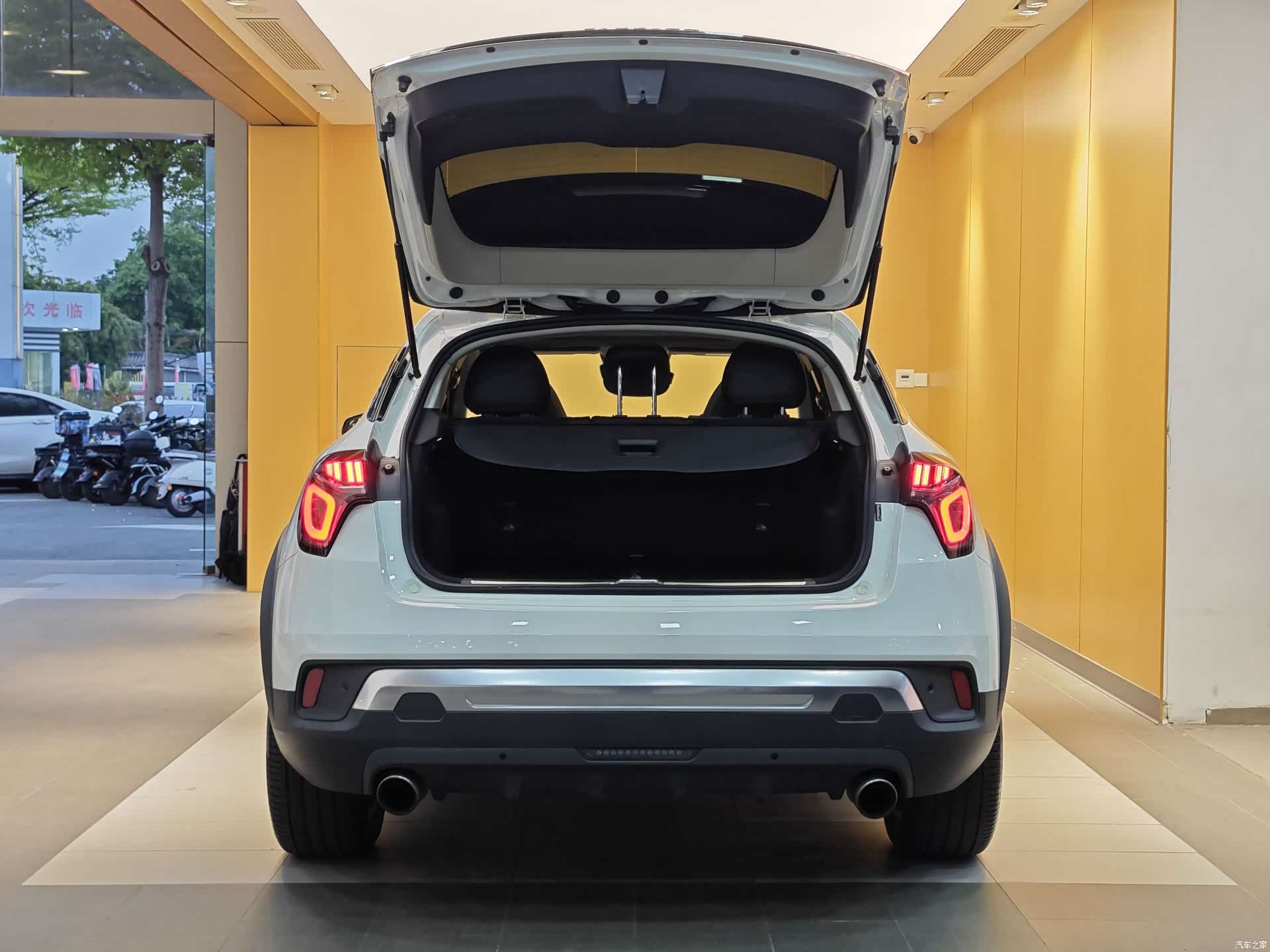 Lynk & Co 01, 2019 26