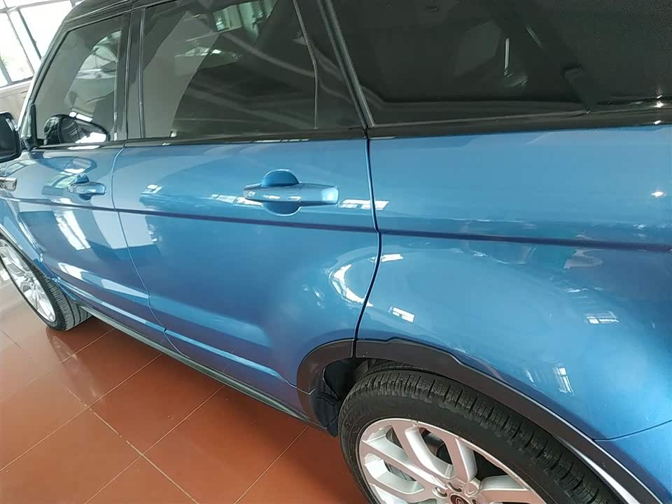 Land Rover Range Rover Aurora Land Rover Range Rover Aurora