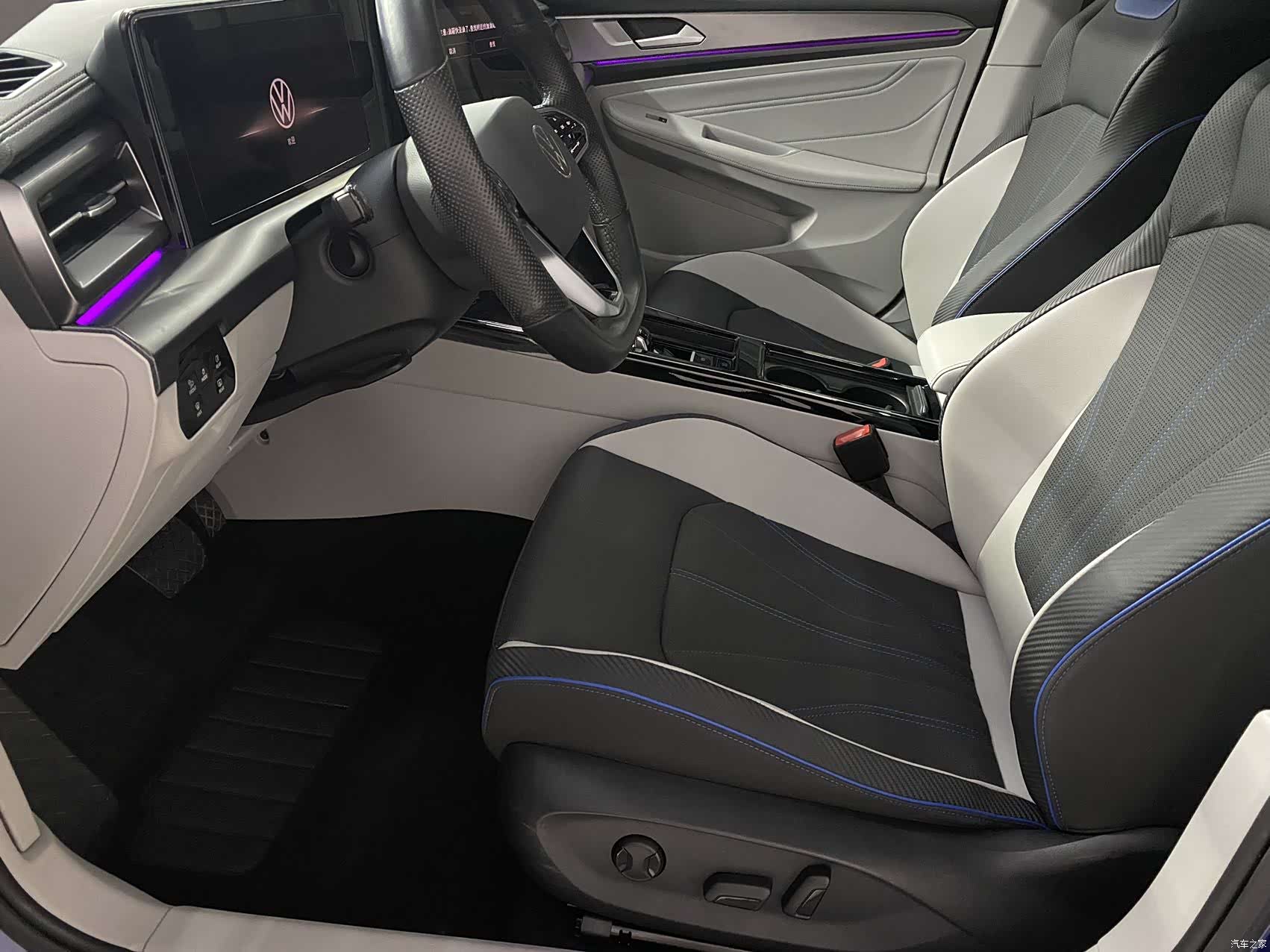 Volkswagen Lamando, 2022 9
