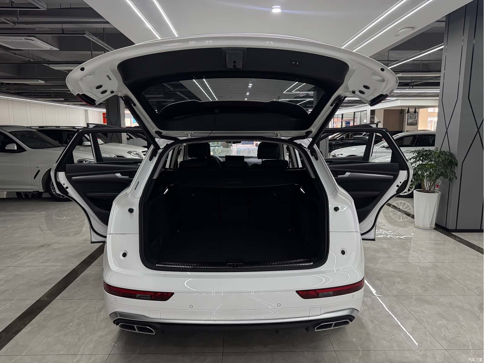 Audi Q5L, 2022 19