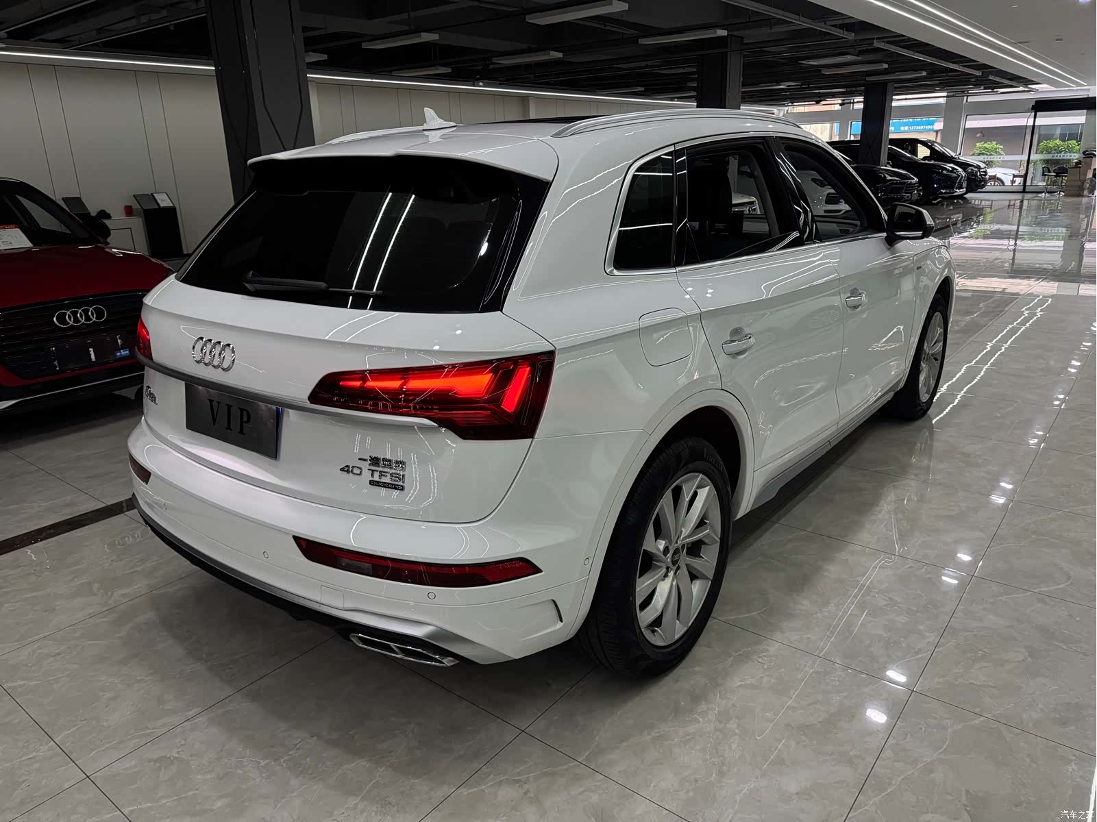 Audi Q5L, 2022 4