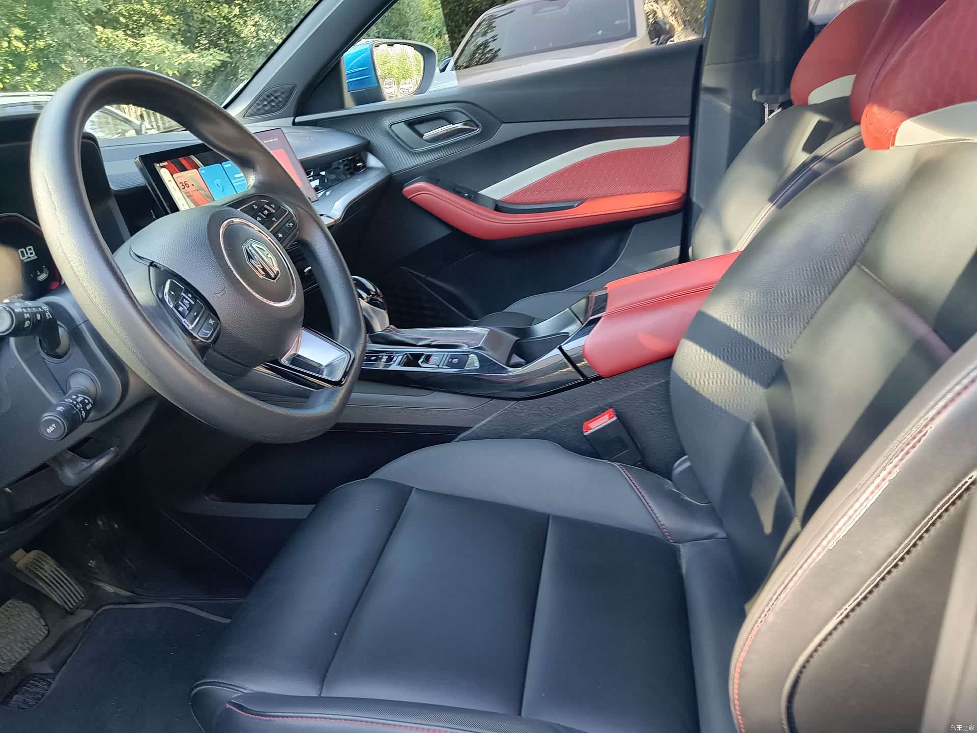 MG MG5, 2021 11