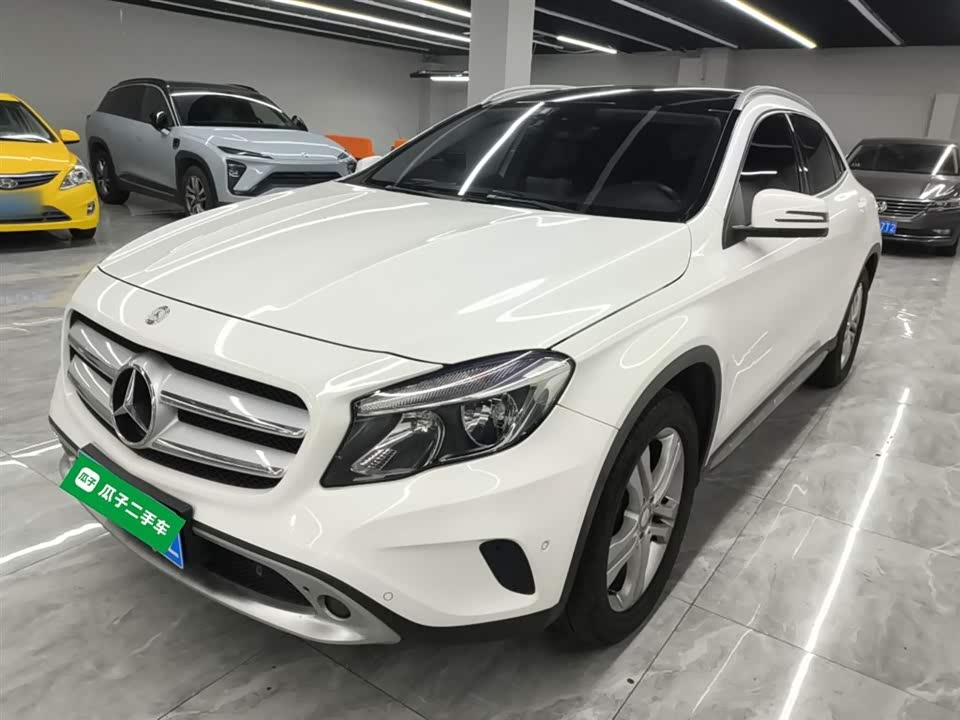 Mercedes-Benz GLA