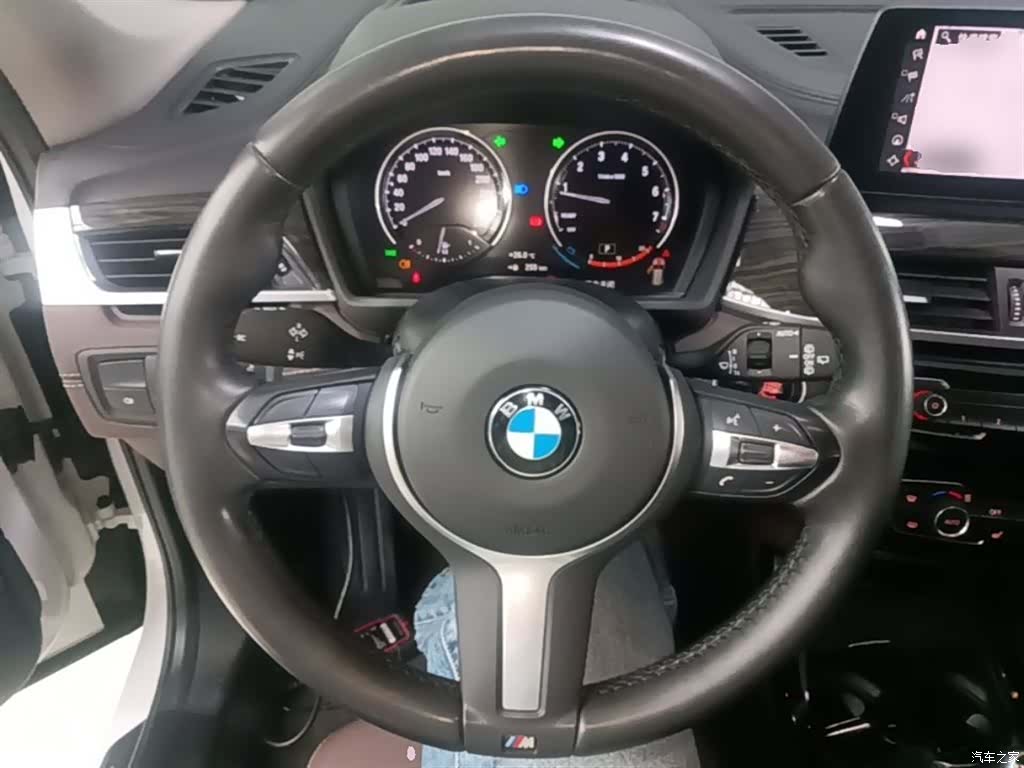 BMW X1, 2020 11