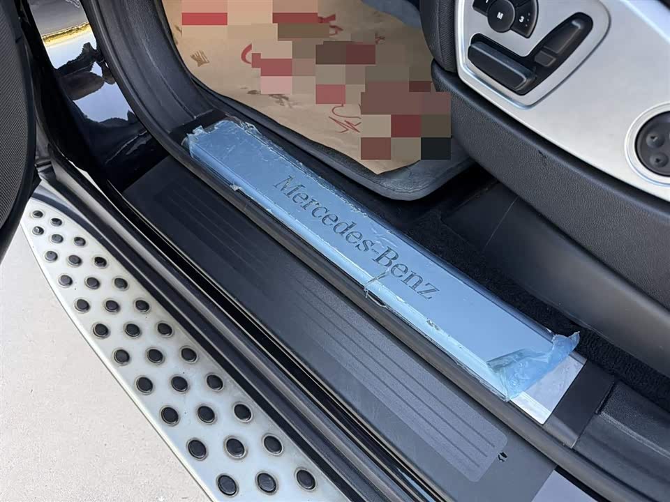 Mercedes-Benz M class