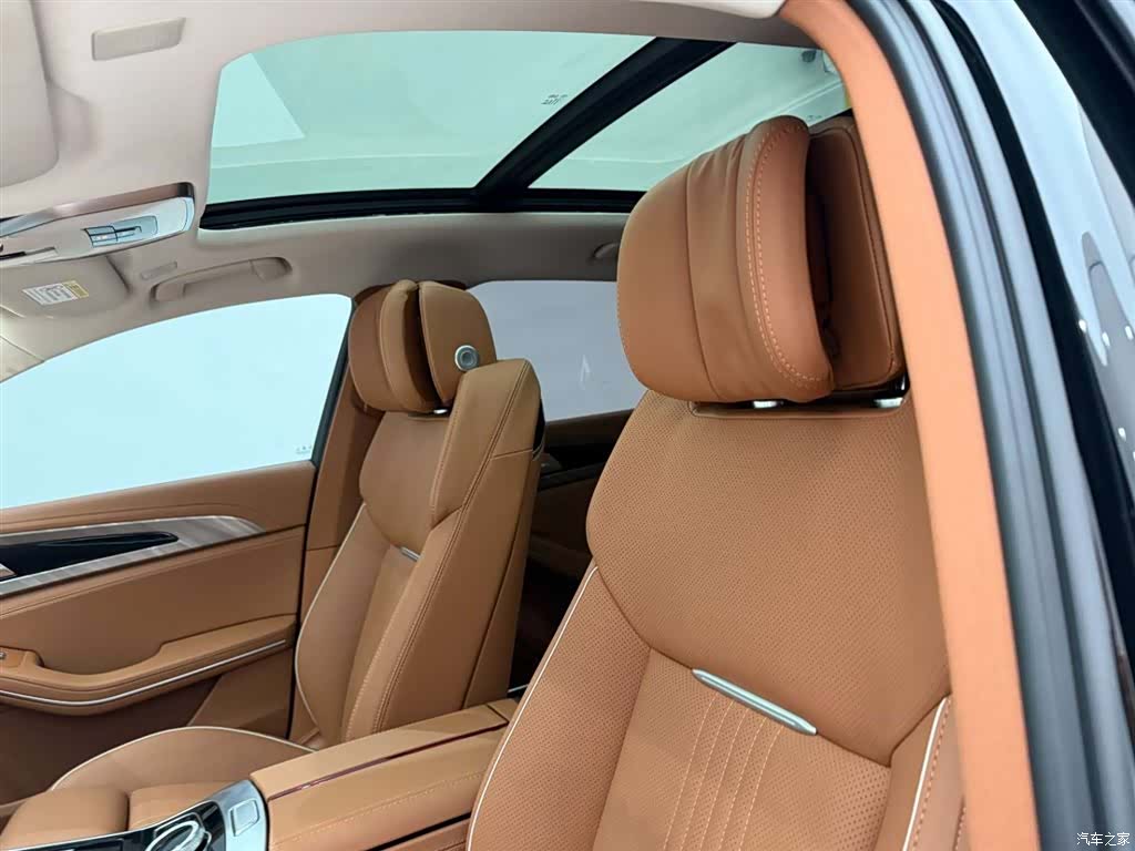 Hongqi H9, 2021 16