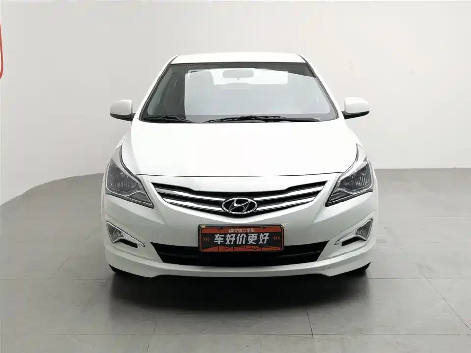 Hyundai Rena
