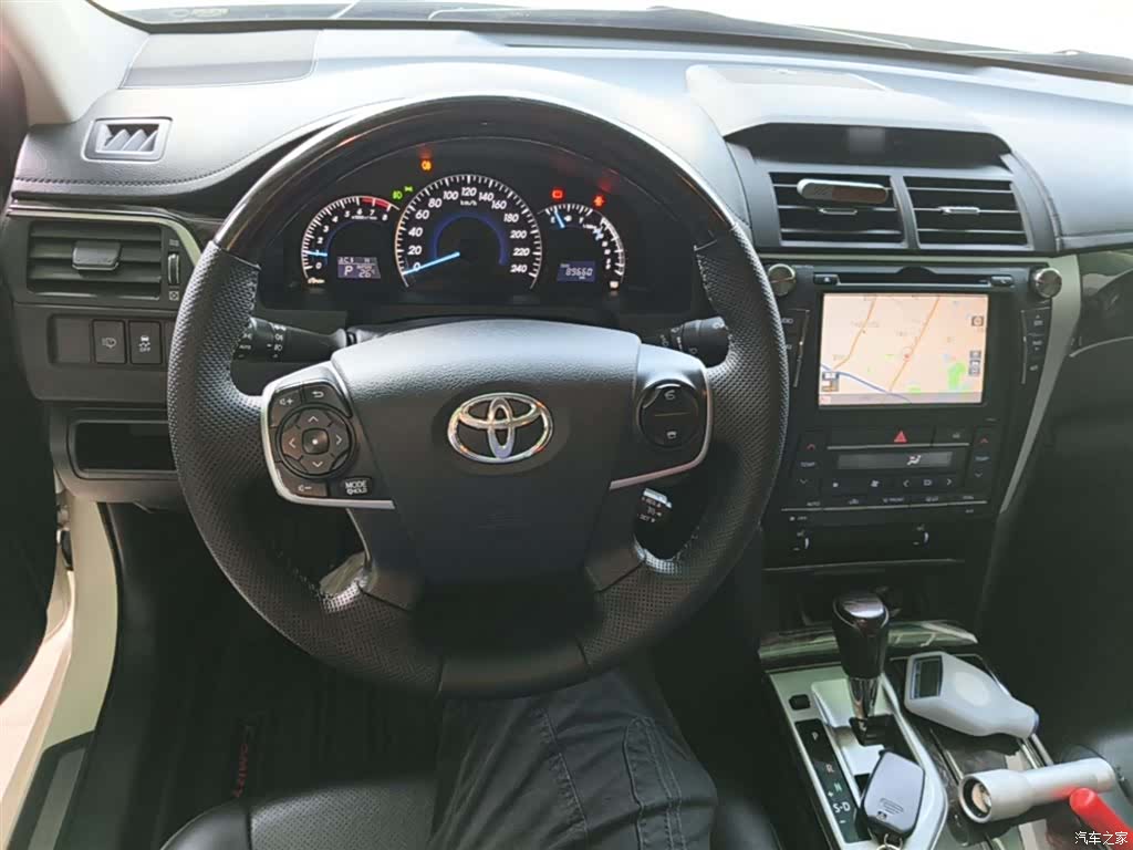 Toyota Camry, 2016 10