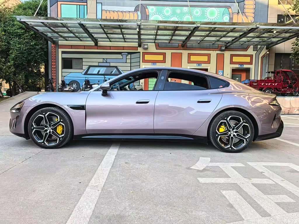Xiaomi SU7, 2025 16