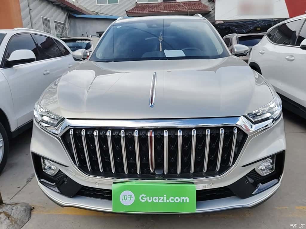 Hongqi HS5, 2023 3